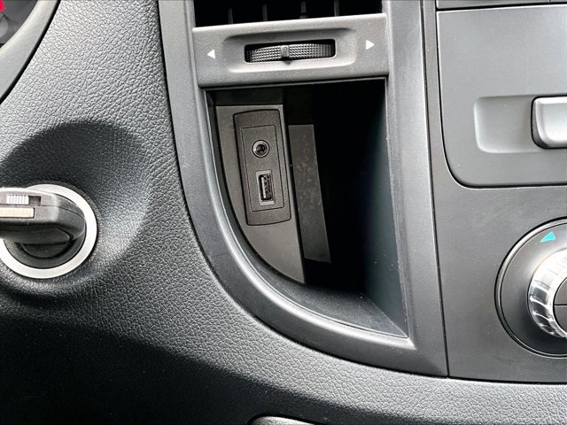 Used 2018 Mercedes-Benz Metris Passenger image 25