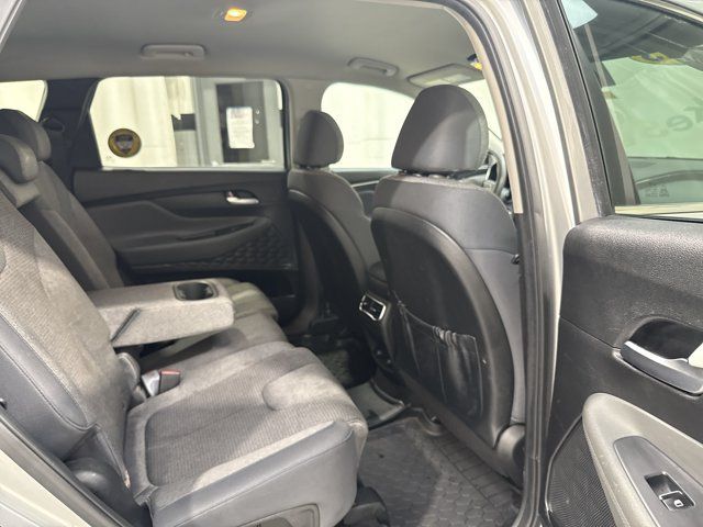 Used 2023 Hyundai Santa Fe SE AWD/4WD image 27
