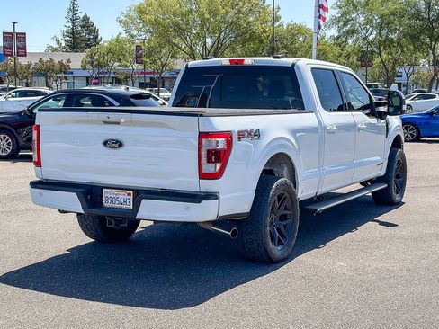 Used 2021 Ford F150 Lariat w/ Equipment Group 502A High AWD/4WD image 4