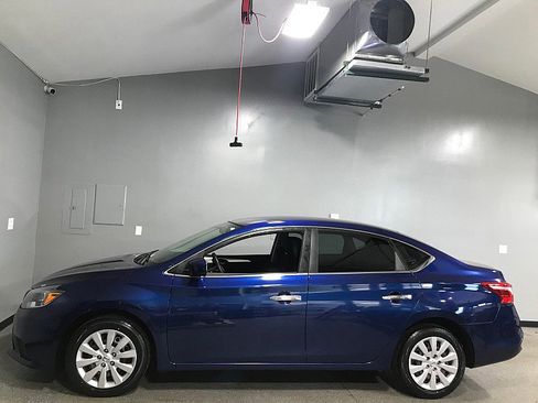 Used 2017 Nissan Sentra S FWD image 6