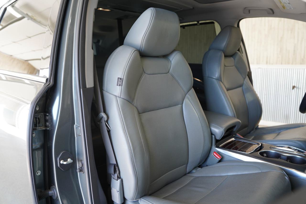 Used 2016 Acura MDX w/ Advance & Entertainment Pkg FWD image 30