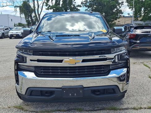 Used 2019 Chevrolet Silverado 1500 LT w/ All-Star Edition AWD/4WD image 3