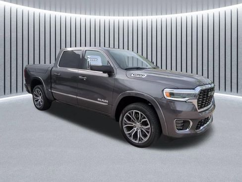 Used 2025 RAM 1500 Tungsten w/ Towing Technology Group AWD/4WD image 3