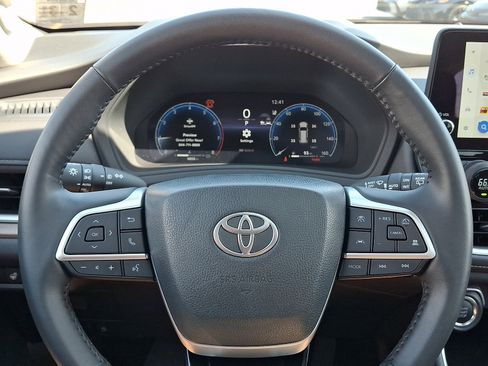 Used 2026 Toyota Grand Highlander AWD image 20