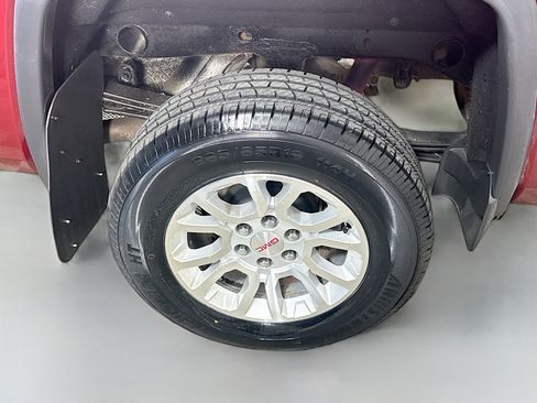 Used 2018 GMC Sierra 1500 SLE w/ SLE Value Package image 32