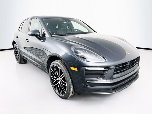 New 2026 Porsche Macan image 7