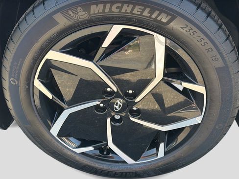 Certified 2024 Hyundai Ioniq 5 SEL RWD image 14