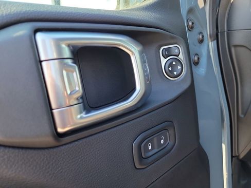 New 2026 Jeep Wrangler Unlimited Rubicon image 19