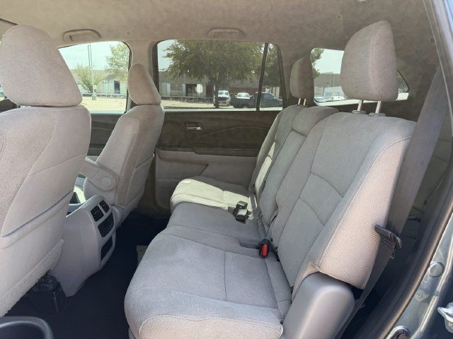 Used 2021 Honda Pilot EX image 24