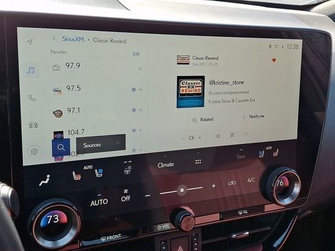 Used 2022 Lexus NX 350 AWD image 18