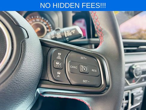 Used 2024 Jeep Wrangler Unlimited Rubicon image 32