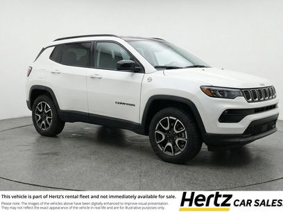 Used 2025 Jeep Compass Trailhawk