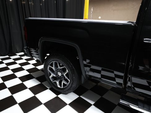 Used 2015 GMC Sierra 1500 SLT w/ SLT Crew Cab Value Package AWD/4WD image 18