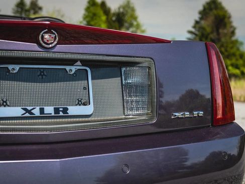Used 2004 Cadillac XLR image 68
