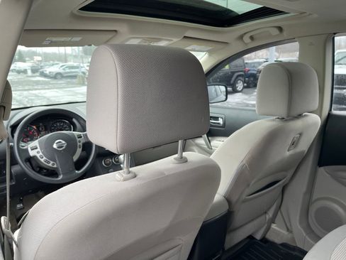 Used 2013 Nissan Rogue SV w/ Premium Pkg image 11