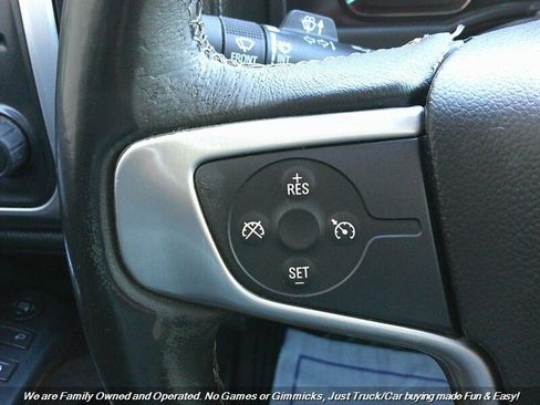 Used 2017 GMC Sierra 1500 SLE w/ SLE Value Package image 43