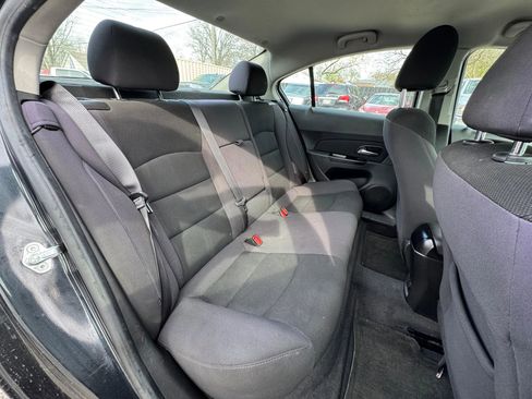 Used 2014 Chevrolet Cruze LT FWD image 10