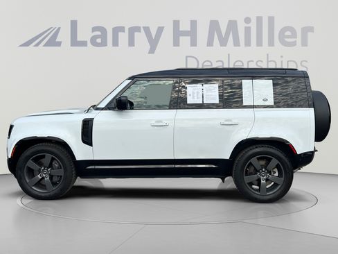 Used 2023 Land Rover Defender 110 X-Dynamic SE AWD/4WD image 2