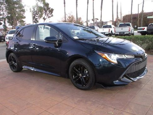 Used 2021 Toyota Corolla SE image 6