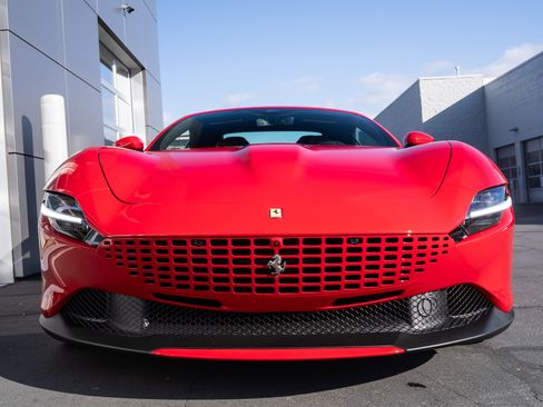 Used 2025 Ferrari Roma Spider image 2