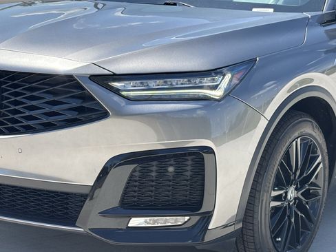 Used 2025 Acura MDX A-Spec w/ Advance Package AWD/4WD image 6