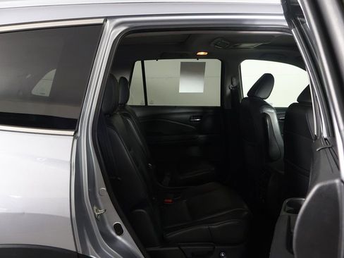 Used 2018 Honda Pilot Elite image 35