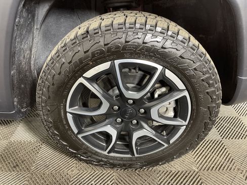 Used 2024 Jeep Compass Trailhawk w/ Trailhawk Elite Group image 8