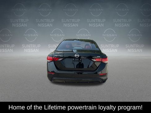 Used 2024 Nissan Sentra SV w/ SV Premium Package FWD image 5