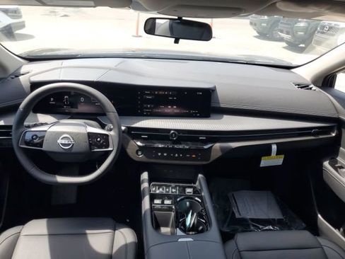 New 2025 Nissan Murano SV image 21