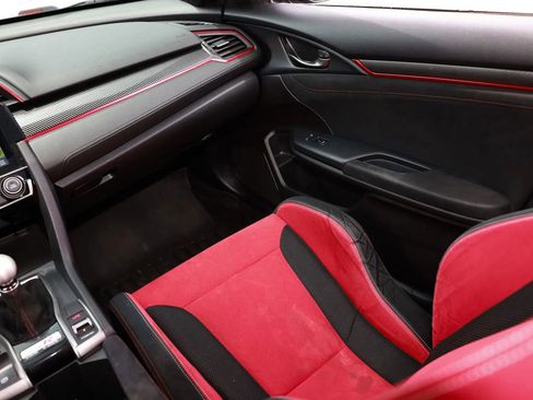 Used 2017 Honda Civic Type R image 14