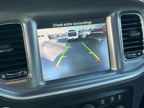 Used 2014 Dodge Charger SXT Plus image 33