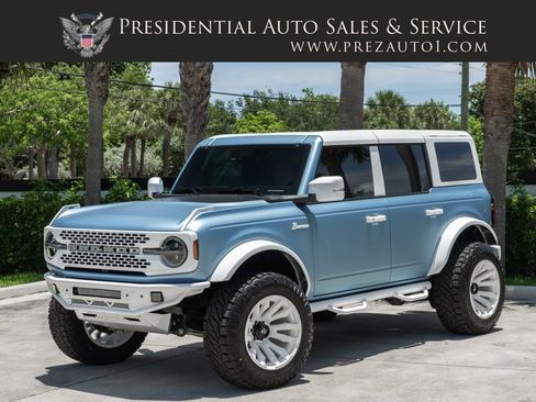 Used 2023 Ford Bronco Wildtrak AWD/4WD image 1