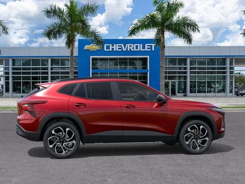 Used 2026 Chevrolet Trax RS w/ Driver Confidence Package FWD image 6