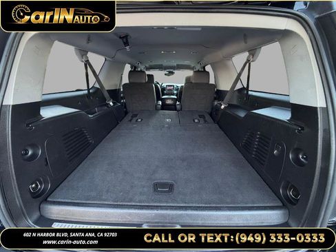 Used 2018 Chevrolet Suburban LT image 36