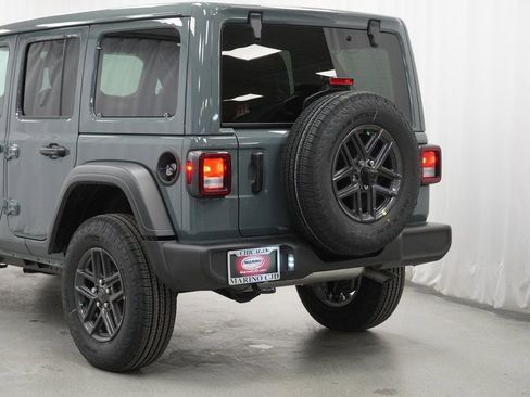 New 2026 Jeep Wrangler Sport S image 12