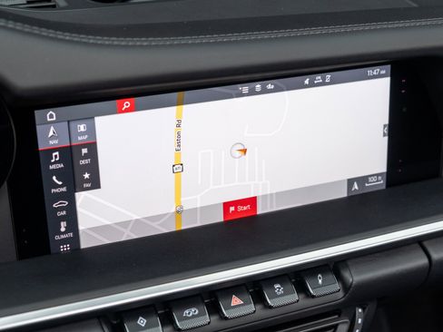 Certified 2021 Porsche 911 Targa 4 AWD/4WD image 38