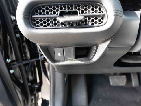 New 2026 Honda HR-V LX image 11