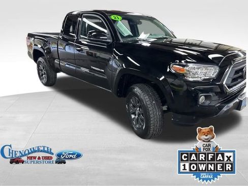 Used 2023 Toyota Tacoma SR5 image 1