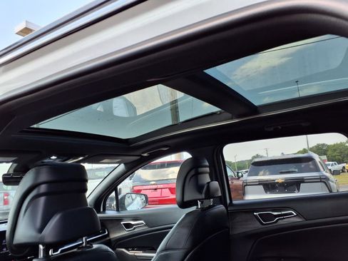 Used 2023 Kia Sportage X-Pro image 15