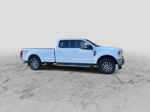 Used 2020 Ford F350 Lariat w/ FX4 Off-Road Package image 9