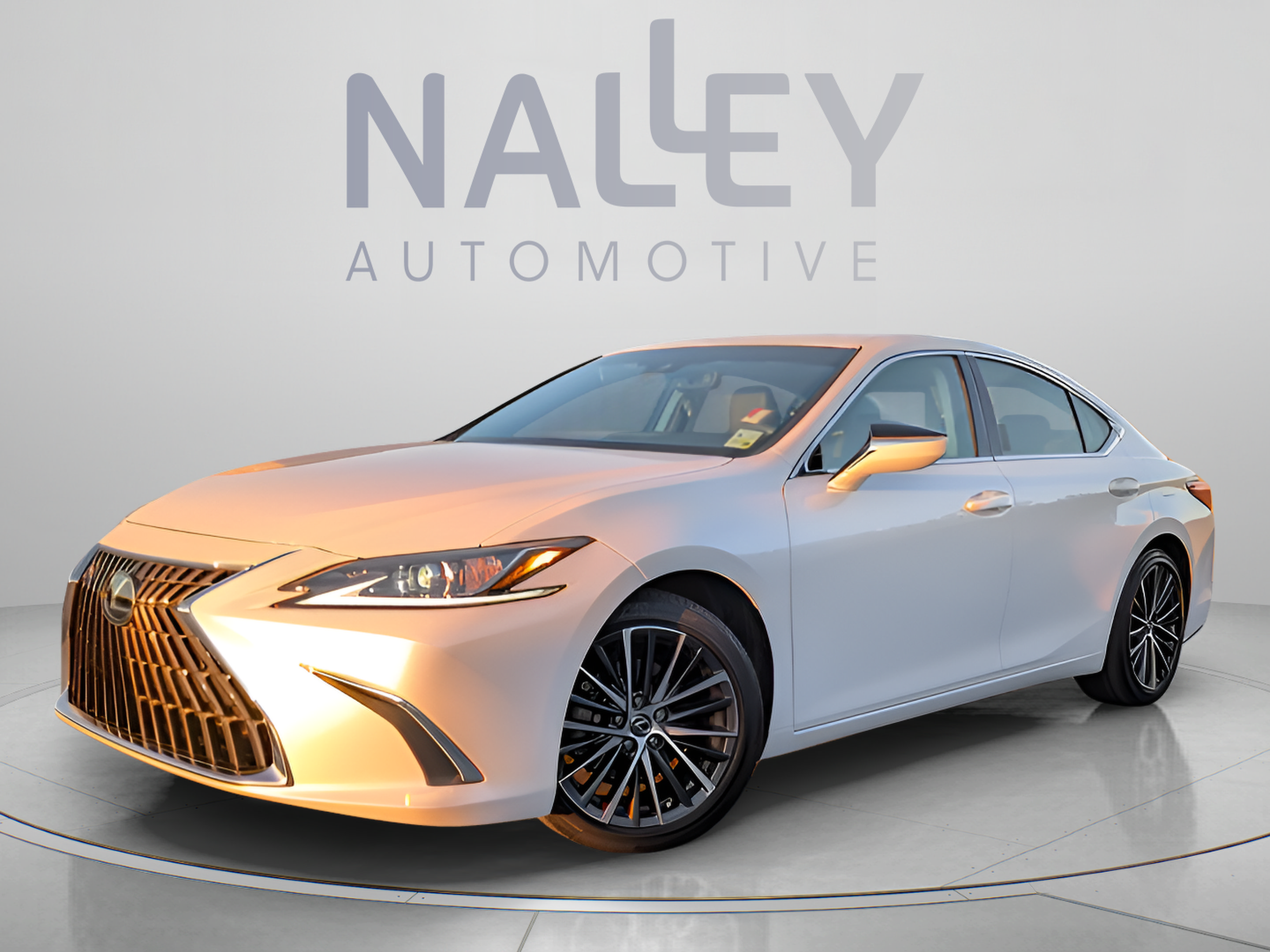 Certified 2024 Lexus ES 350 w/ Premium Package FWD image 1
