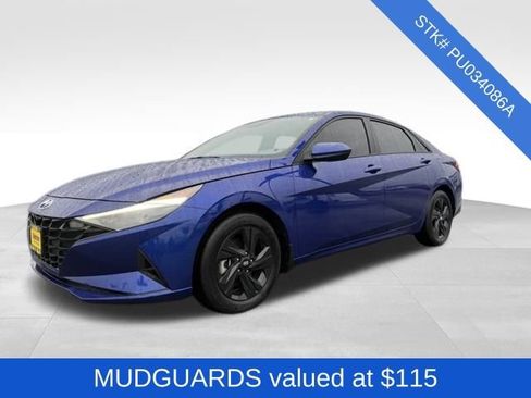 Used 2023 Hyundai Elantra Blue image 3