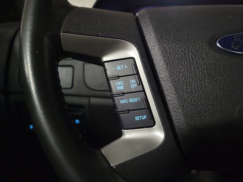 Used 2012 Ford Fusion SEL image 25