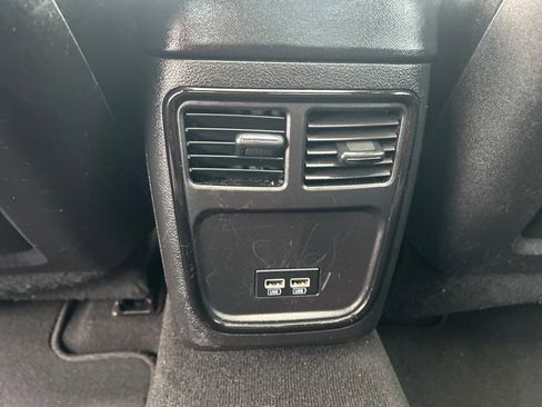 Used 2021 Chrysler 300 S RWD image 22