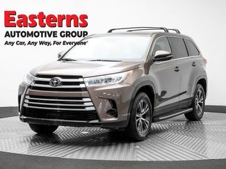 Used 2019 Toyota Highlander LE FWD video 1