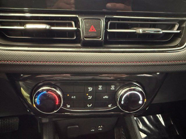Used 2026 Chevrolet TrailBlazer RS w/ Driver Confidence Package FWD image 34