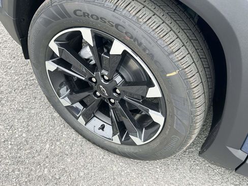 New 2026 Chevrolet Equinox RS AWD/4WD image 9