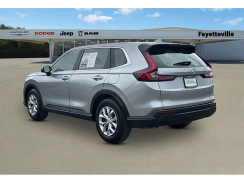Used 2024 Honda CR-V LX image 5