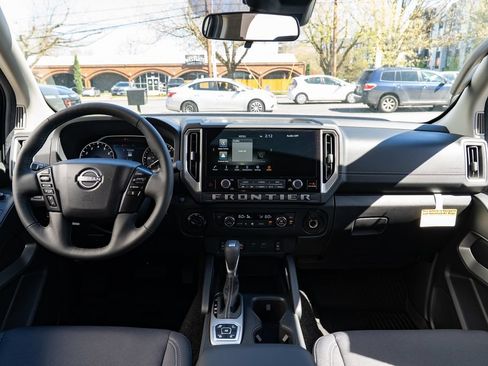 New 2026 Nissan Frontier SV w/ Tow Package AWD/4WD image 10