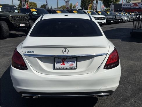 Used 2019 Mercedes-Benz C 300 Sedan w/ Premium Package image 13